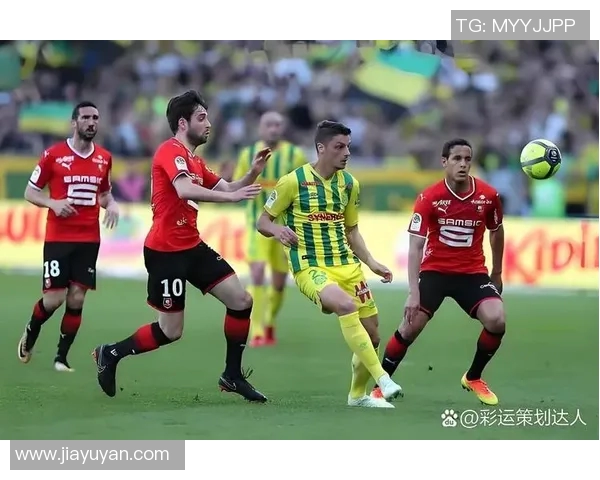 斯图加特客场告捷，德甲前四名悬念重重