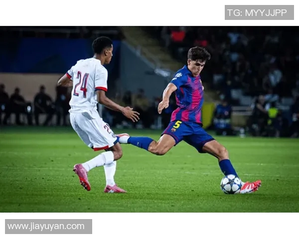 塞维利亚宣布引进前巴萨中场，实力强劲挑战西甲前四