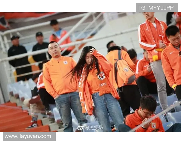 韩国庆南队与山东鲁能队激战正酣谁将赢得这场精彩对决 韩国庆南队与山东鲁能队激战正酣谁将赢得这场精彩对决